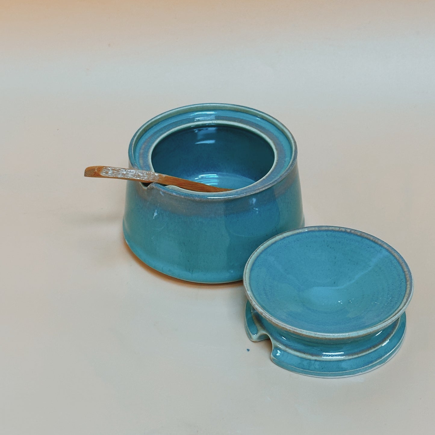 Lidded Straight Cellar with spoon