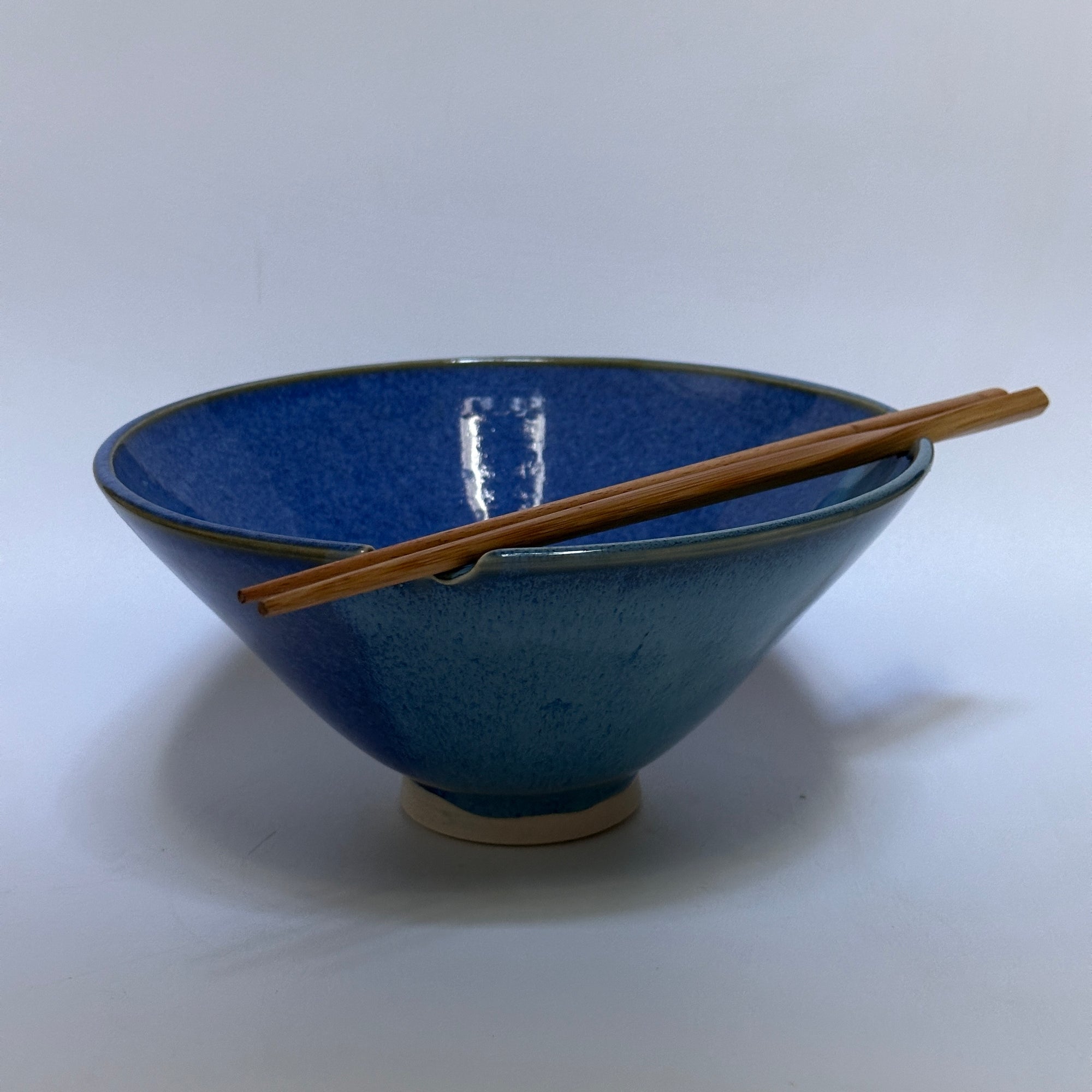 Angled Ramen bowl