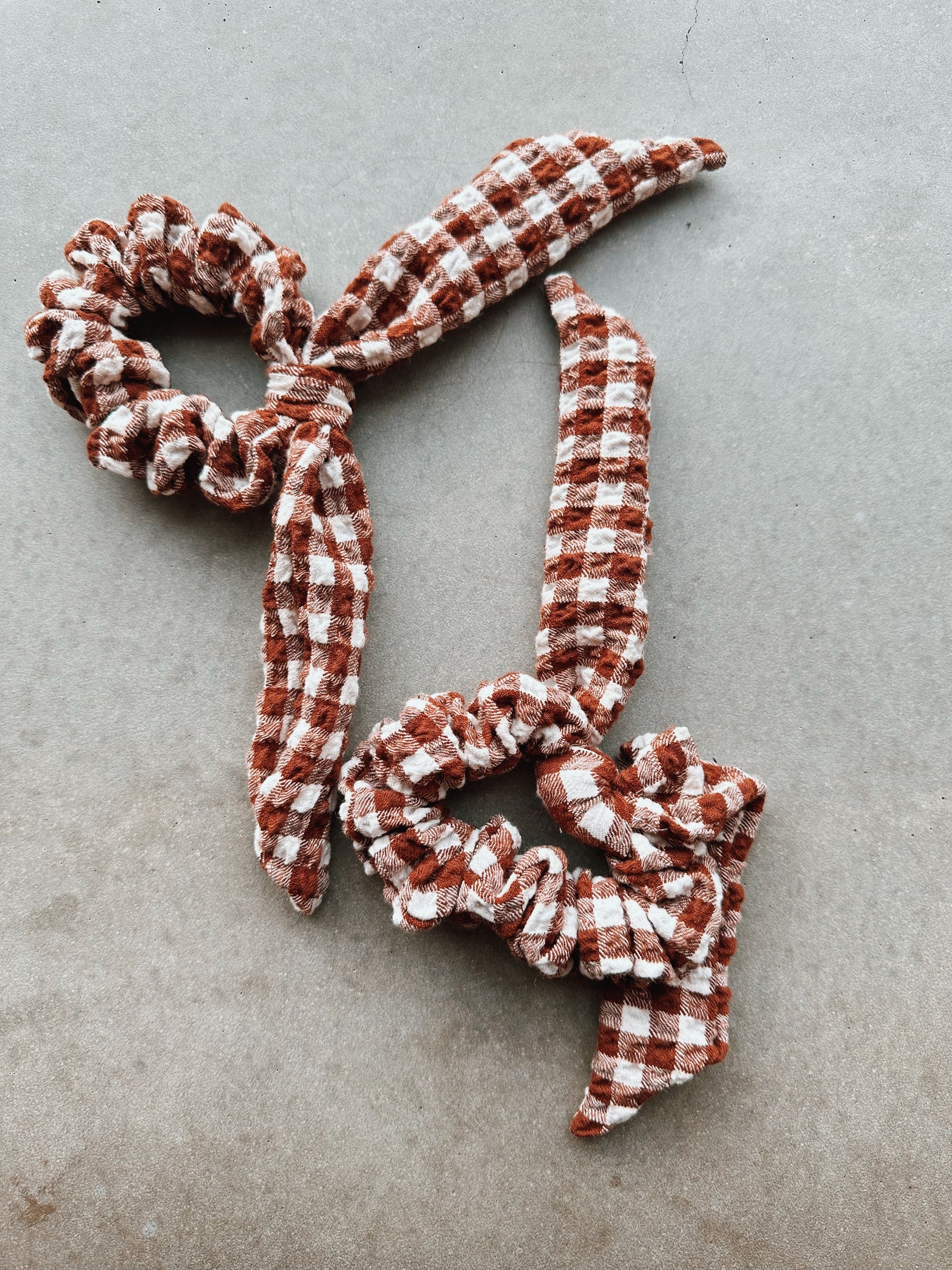 Gingham scrunchie