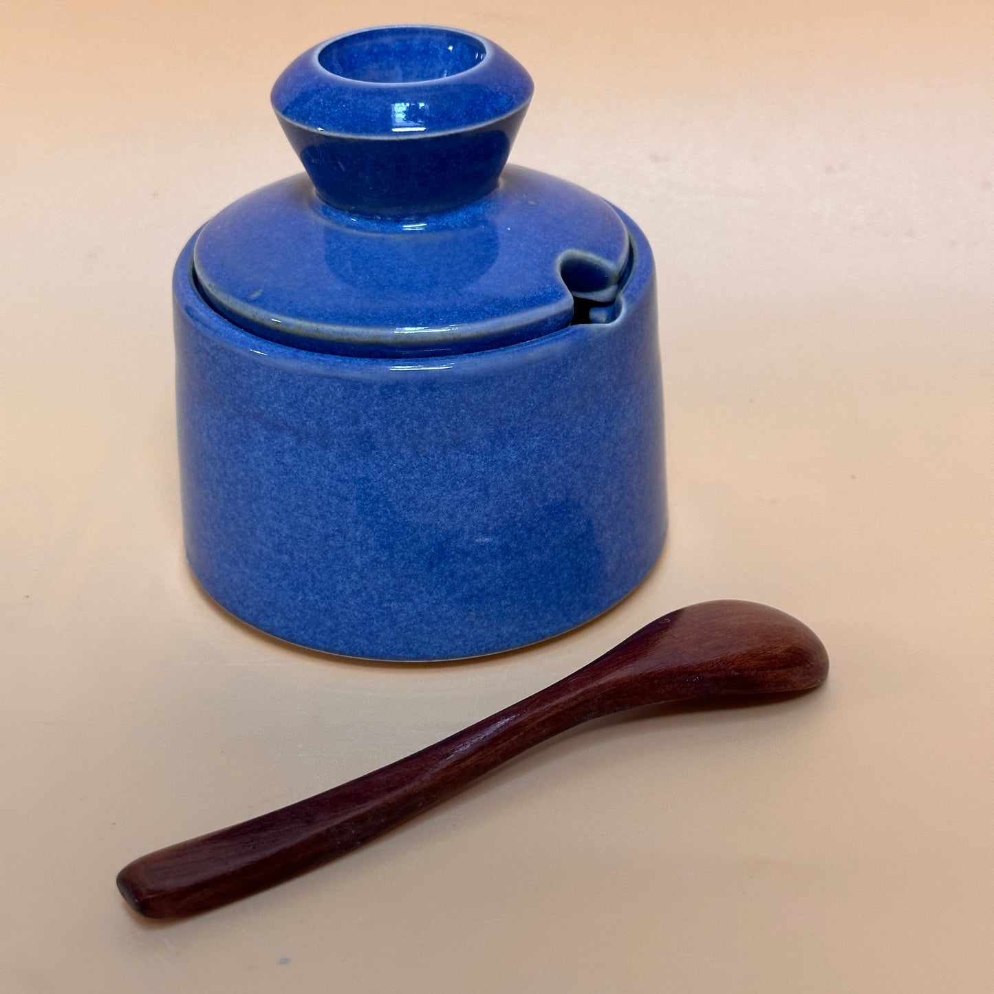 Lidded Cellar with spoon